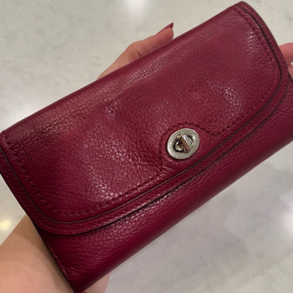 Coach Checkbook Wallet With Turnlock $248 F1765  Park Leather burgundy